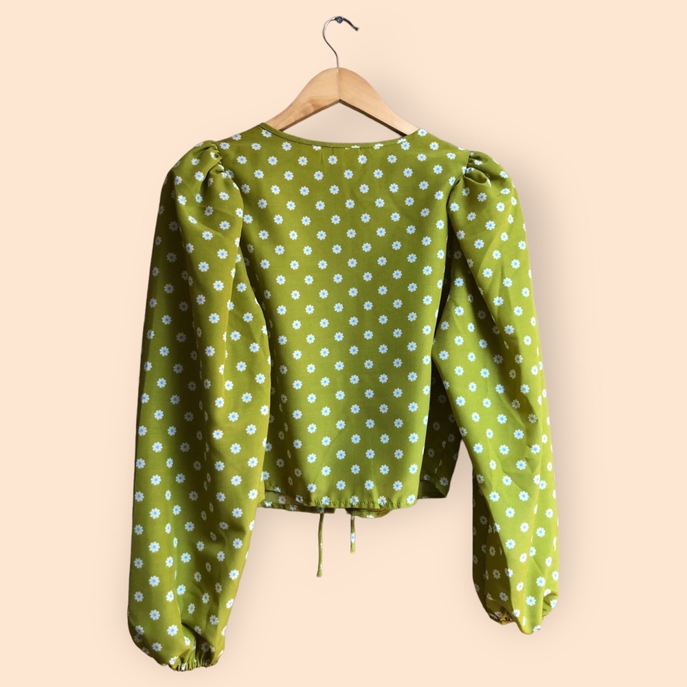 Levi’s Women’s Embry Tie Blouse Sweet Daisy Split Pea Ditsy Floral Retro Small - Picture 6 of 9